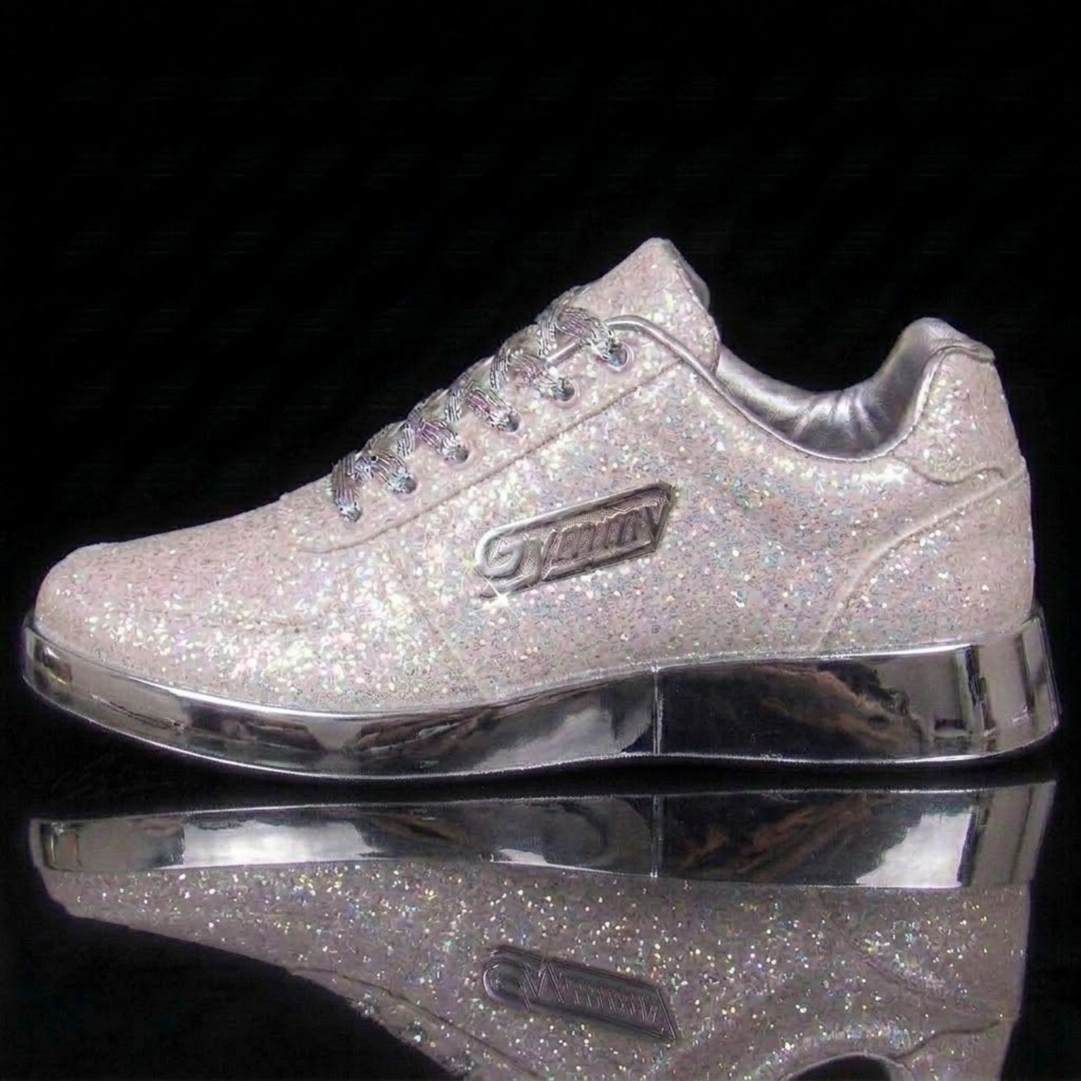 Blizzard White Reflective with Liquid Mercury Chrome